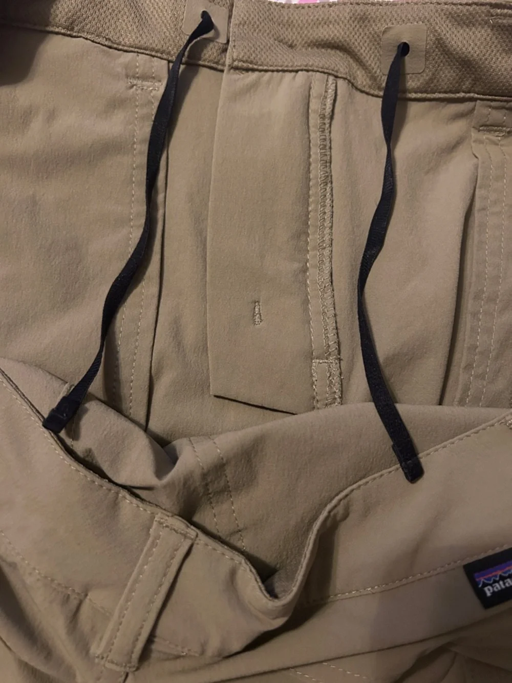 Patagonia Olive Tan Cargo Shorts for women size 10 almost new - Picture 7 of 7